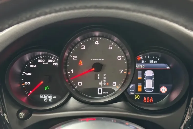 Porsche Macan din 2021 cu 49.980 km - oferta POR163508 - foto 13