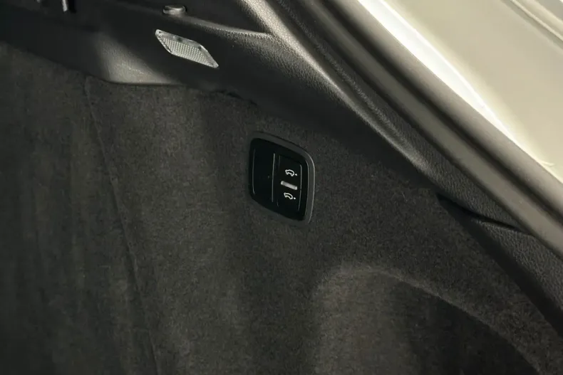 Porsche Macan din 2021 cu 49.980 km - oferta POR163508 - foto 25