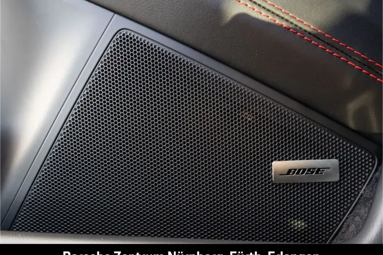 Porsche 992 din 2024 cu 4.200 km - oferta POR163512 - foto 36