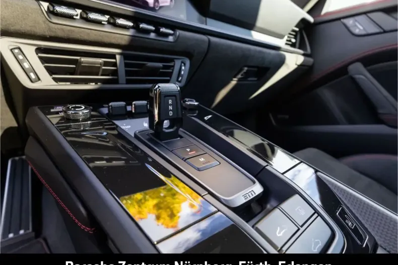 Porsche 992 din 2024 cu 4.200 km - oferta POR163512 - foto 44