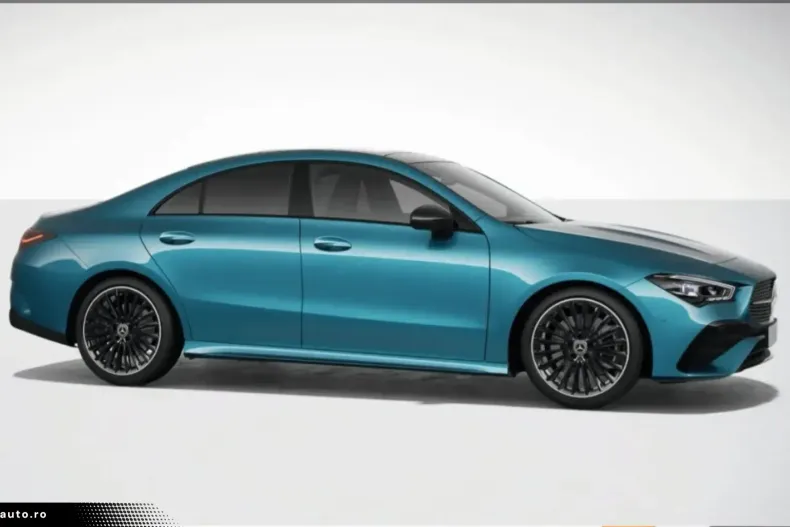 Mercedes-Benz CLA 250 din 2024 cu 15.200 km - oferta MER163515 - foto 4