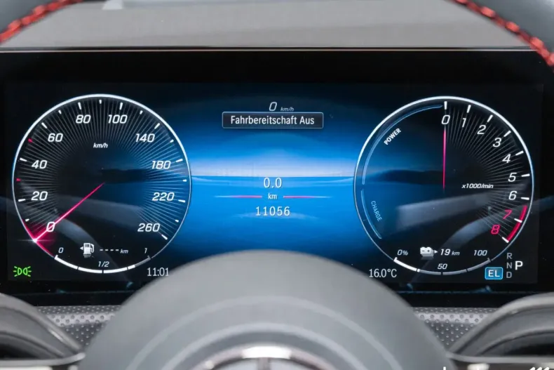 Mercedes-Benz CLA 250 din 2025 cu 11.054 km - oferta MER163518 - foto 19