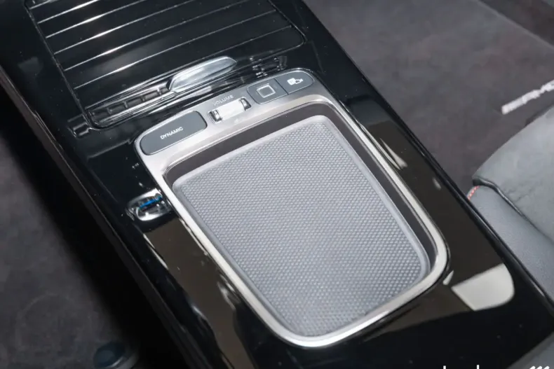 Mercedes-Benz CLA 250 din 2025 cu 11.054 km - oferta MER163518 - foto 22