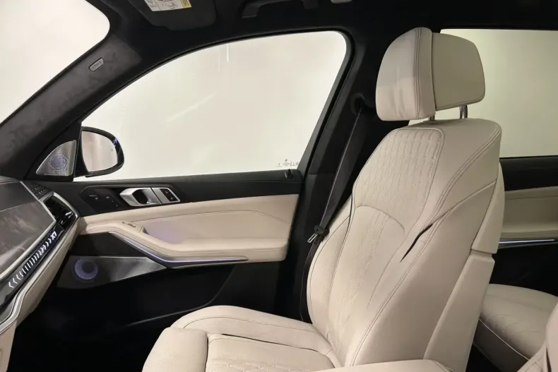 BMW X7 din 2024 cu 17.449 km - oferta BMW163522 - foto 25