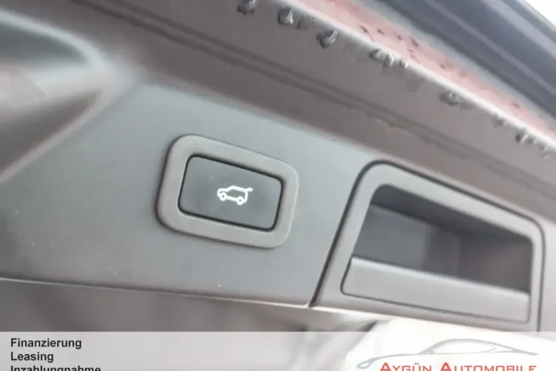 Land Rover Range Rover Velar din 2022 cu 93.700 km - oferta LAN163525 - foto 20