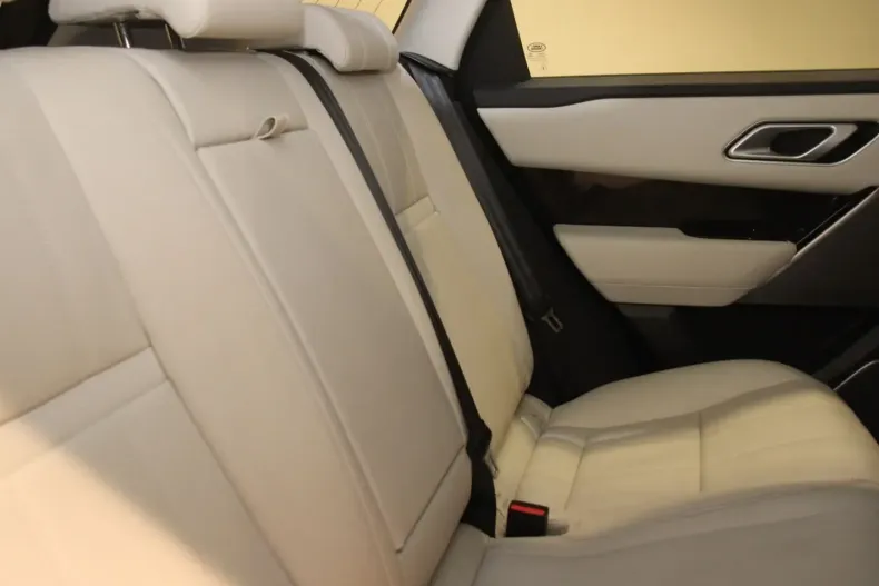 Land Rover Range Rover Velar din 2021 cu 70.200 km - oferta LAN163526 - foto 8