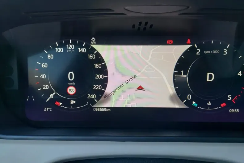 Land Rover Range Rover Velar din 2022 cu 98.667 km - oferta LAN163530 - foto 7