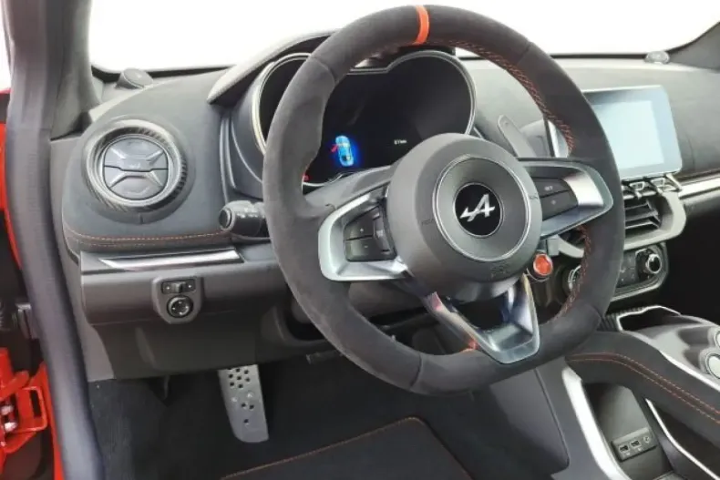 Alpine A110 din 2024 cu 6.300 km - oferta ALP163535 - foto 11