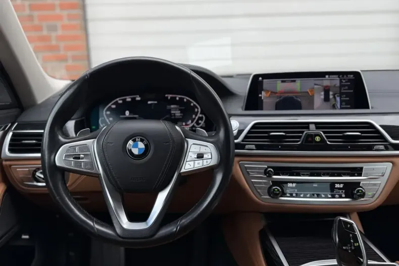 BMW 745 din 2020 cu 79.890 km - oferta BMW163537 - foto 5