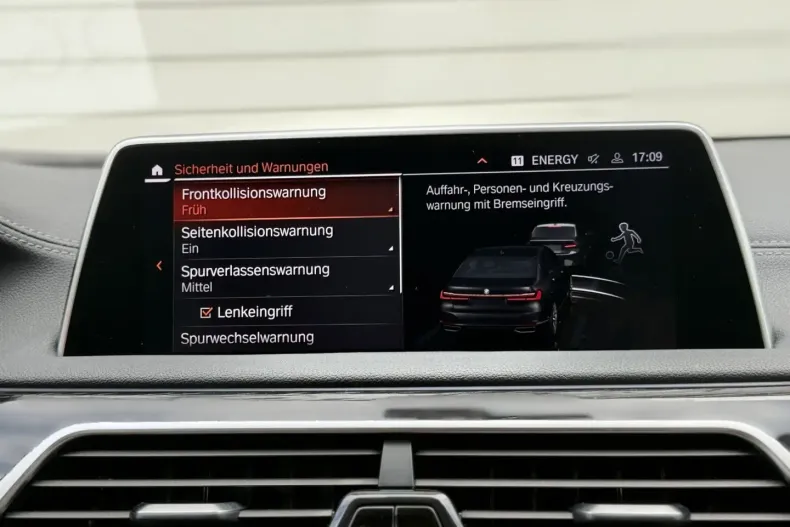 BMW 745 din 2020 cu 79.890 km - oferta BMW163537 - foto 10