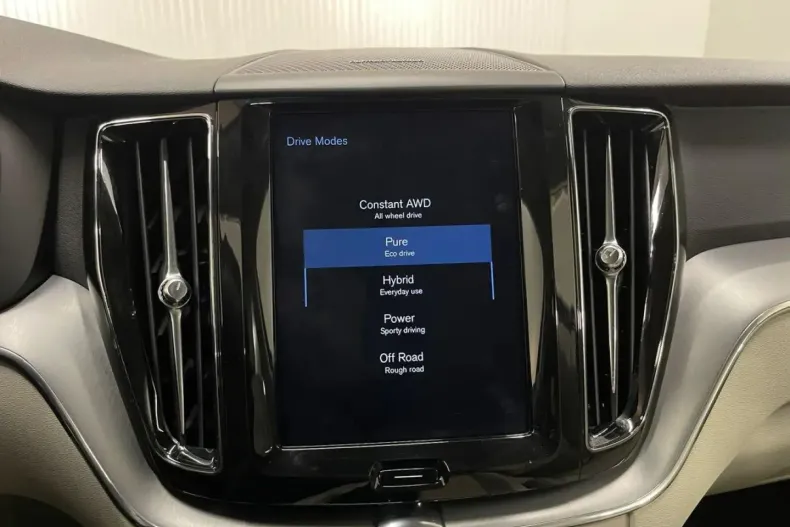 Volvo XC60 din 2020 cu 91.112 km - oferta VOL163540 - foto 15