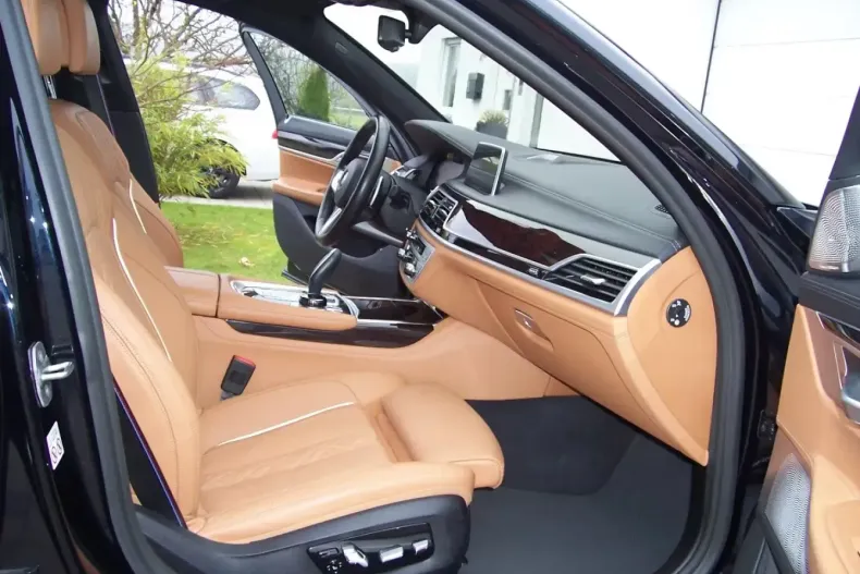 BMW 745 din 2021 cu 73.200 km - oferta BMW163543 - foto 18