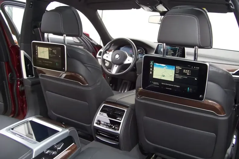 BMW 745 din 2021 cu 83.500 km - oferta BMW163545 - foto 32