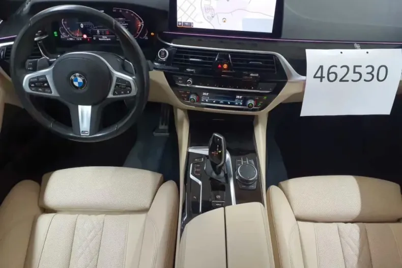 BMW 520 din 2022 cu 43.005 km - oferta BMW163546 - foto 4