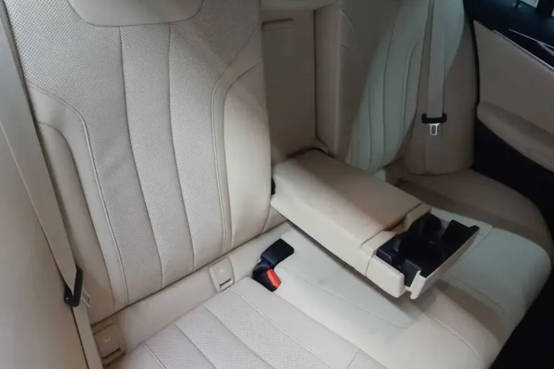 BMW 520 din 2022 cu 43.005 km - oferta BMW163546 - foto 7