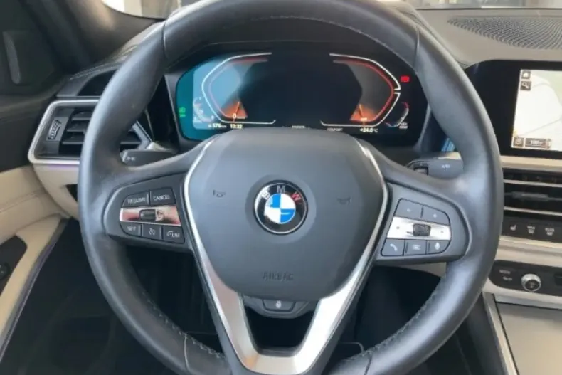 BMW 320 din 2022 cu 42.656 km - oferta BMW163548 - foto 7