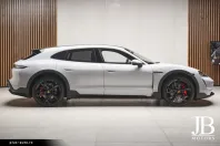 Porsche Taycan din 2022 cu 26.500 km - oferta POR163553 - foto 3