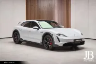 Porsche Taycan din 2022 cu 26.500 km - oferta POR163553 - foto 4