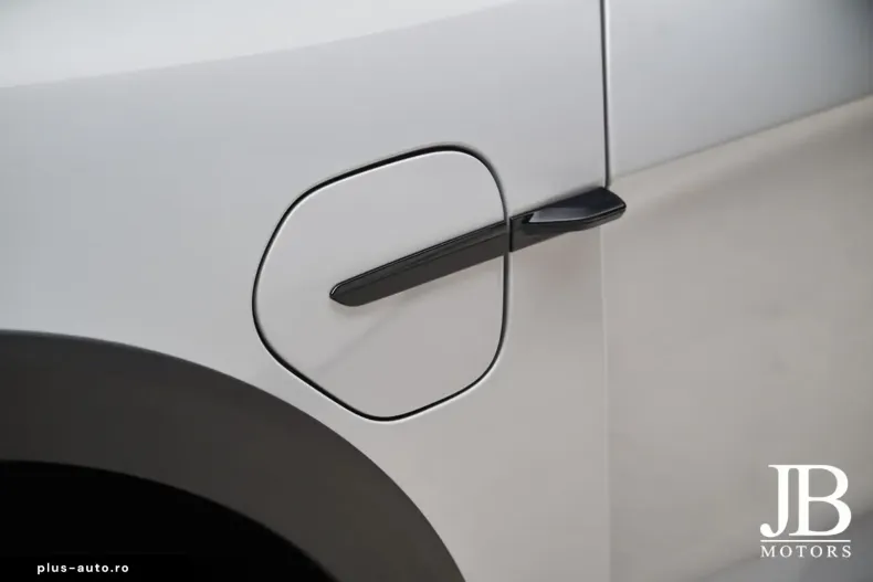 Porsche Taycan din 2022 cu 26.500 km - oferta POR163553 - foto 10