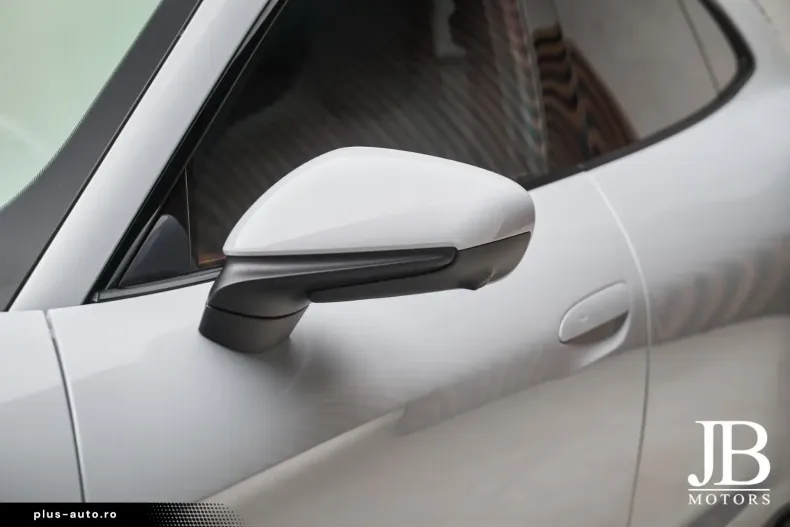 Porsche Taycan din 2022 cu 26.500 km - oferta POR163553 - foto 11