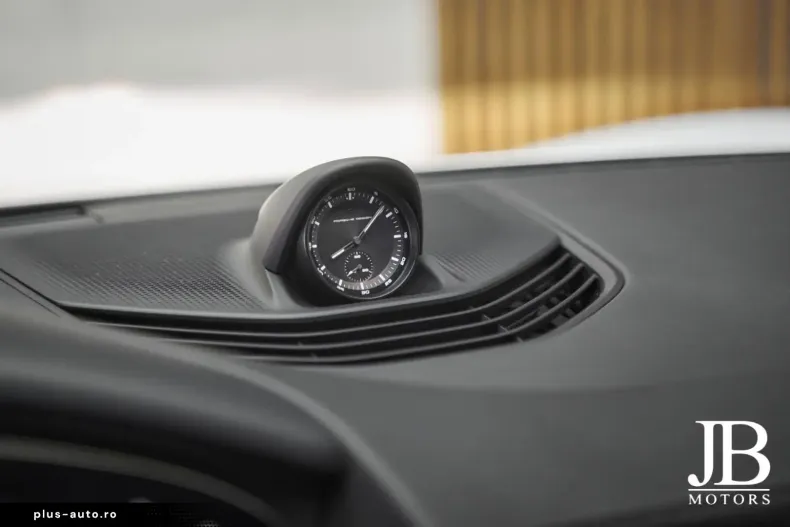 Porsche Taycan din 2022 cu 26.500 km - oferta POR163553 - foto 27