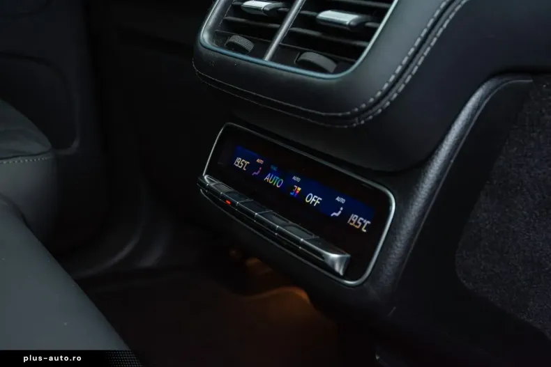 Mercedes-Benz GLS 63 din 2023 cu 24.216 km - oferta MER163556 - foto 24