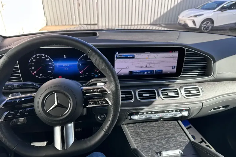 Mercedes-Benz GLS 450 din 2025 cu 4.700 km - oferta MER163564 - foto 9