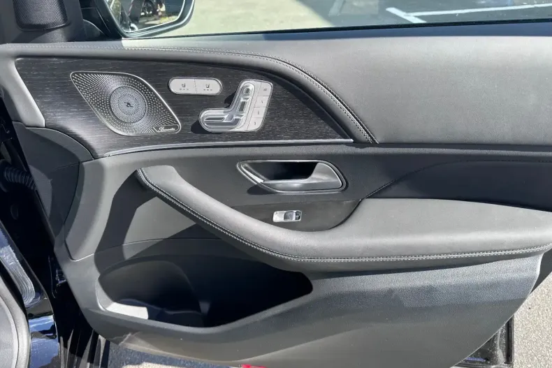 Mercedes-Benz GLS 450 din 2025 cu 4.700 km - oferta MER163564 - foto 17