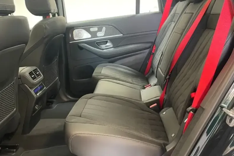 Mercedes-Benz GLS 63 din 2023 cu 49.900 km - oferta MER163571 - foto 10