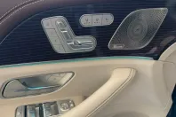 Mercedes-Benz GLS 600 din 2022 cu 90 km - oferta MER163575 - foto 9