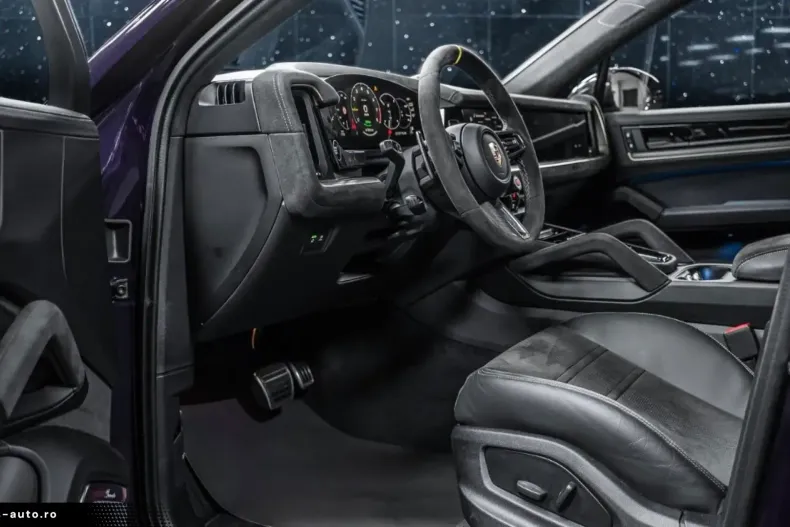 Porsche Cayenne din 2025 cu 10 km - oferta POR163577 - foto 15