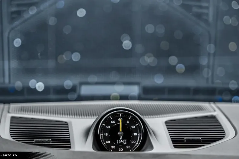 Porsche Cayenne din 2025 cu 10 km - oferta POR163577 - foto 25