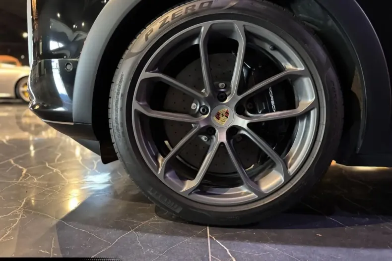 Porsche Cayenne din 2024 cu 17.683 km - oferta POR163585 - foto 12