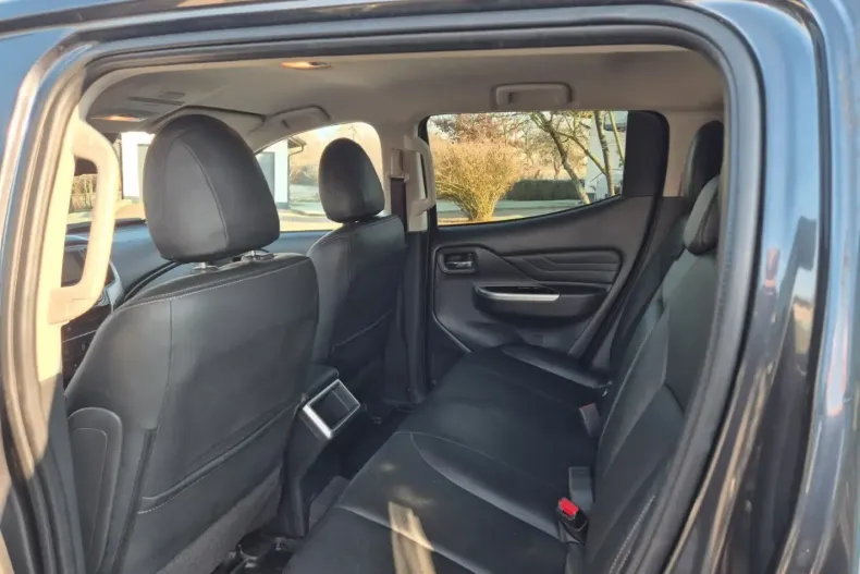 Mitsubishi L200 din 2022 cu 97.350 km - oferta MIT163586 - foto 7