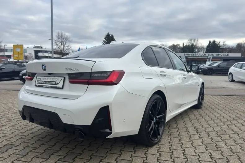 BMW 330 din 2022 cu 54.470 km - oferta BMW163588 - foto 4