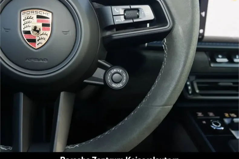 Porsche 992 din 2023 cu 12.800 km - oferta POR163590 - foto 18