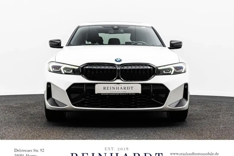 BMW 330 din 2022 cu 44.735 km - oferta BMW163591 - foto 3