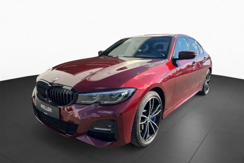 BMW 330 din 2022 cu 40.434 km - oferta BMW163592 - foto 1