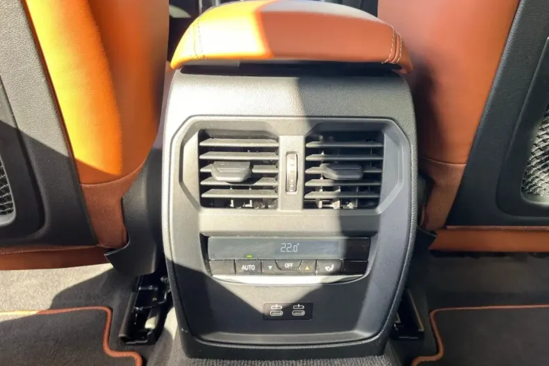 BMW 330 din 2022 cu 40.434 km - oferta BMW163592 - foto 12