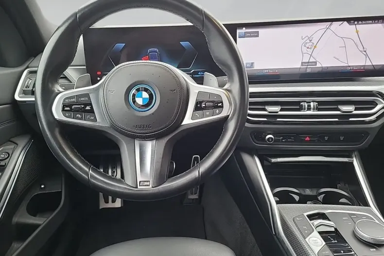 BMW 330 din 2022 cu 63.631 km - oferta BMW163594 - foto 6