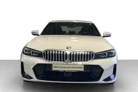BMW 330 din 2022 cu 76.307 km - oferta BMW163595 - foto 2