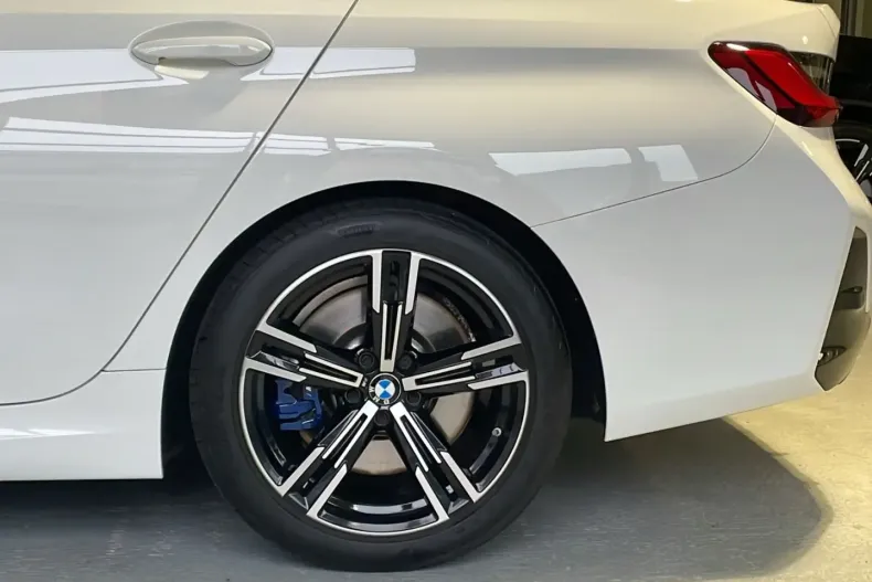 BMW 330 din 2022 cu 76.307 km - oferta BMW163595 - foto 12