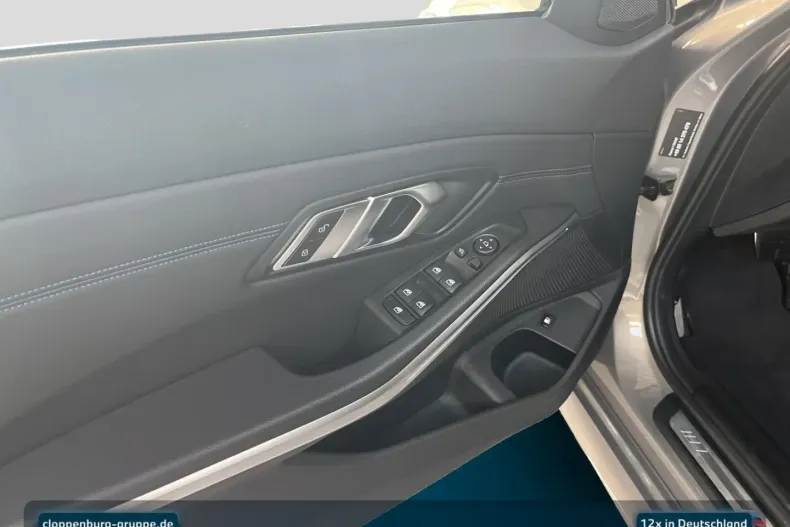 BMW 330 din 2022 cu 49.650 km - oferta BMW163598 - foto 16