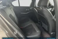 BMW 330 din 2022 cu 49.650 km - oferta BMW163598 - foto 19