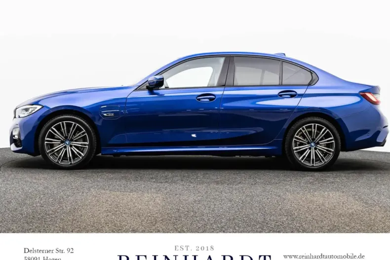 BMW 330 din 2022 cu 27.125 km - oferta BMW163605 - foto 8