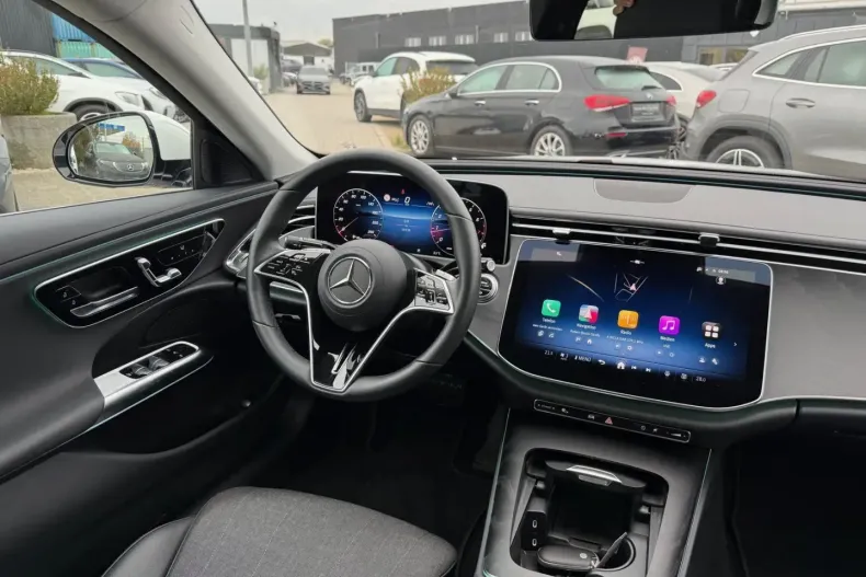 Mercedes-Benz E 200 din 2024 cu 19.729 km - oferta MER163608 - foto 12