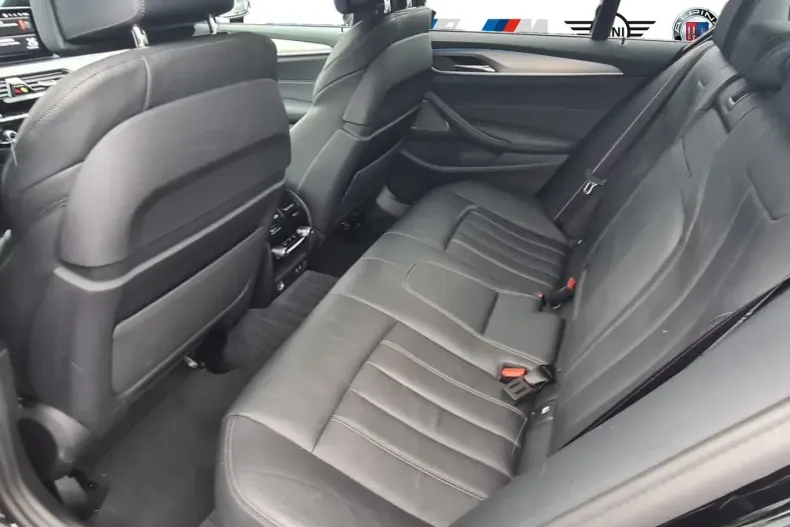 BMW 545 din 2022 cu 88.036 km - oferta BMW163610 - foto 14