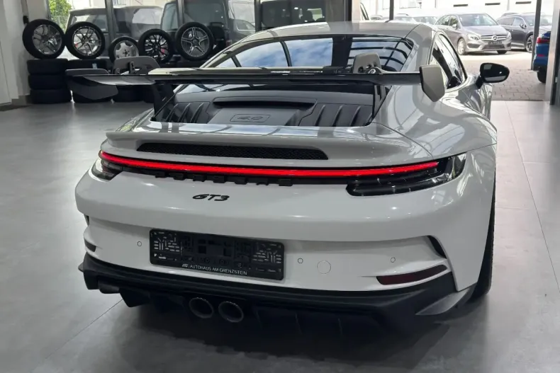 Porsche 992 din 2022 cu 30.000 km - oferta POR163612 - foto 8