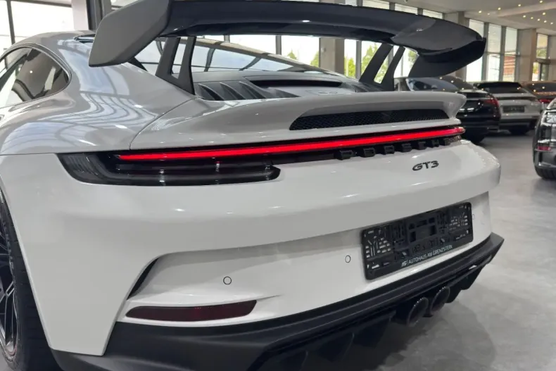 Porsche 992 din 2022 cu 30.000 km - oferta POR163612 - foto 16