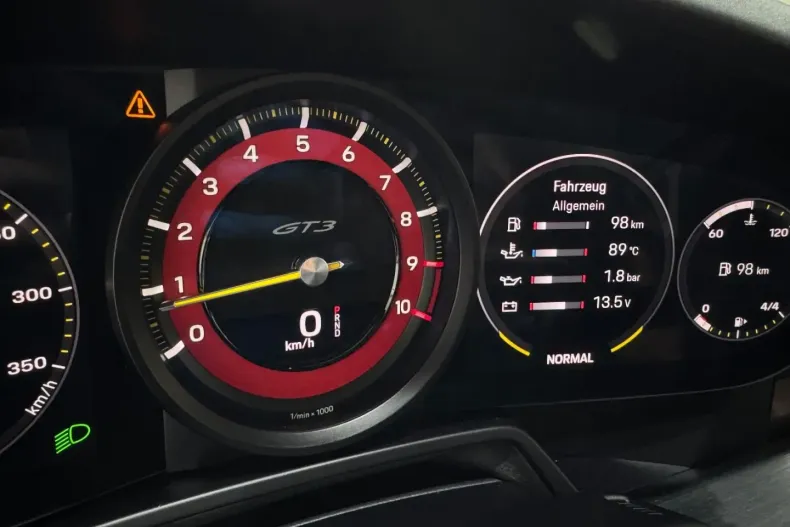 Porsche 992 din 2022 cu 30.000 km - oferta POR163612 - foto 39